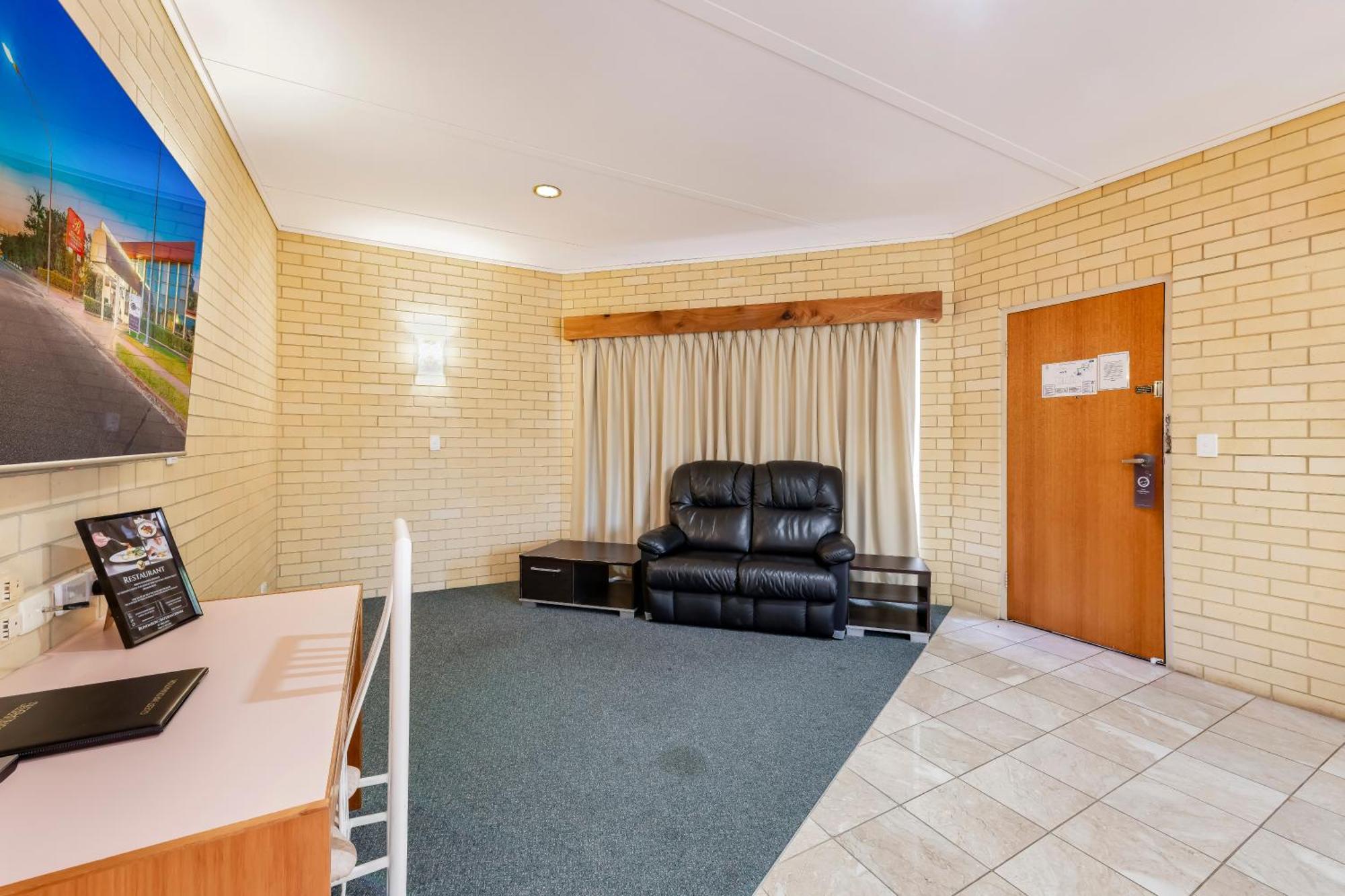Bundaberg International Motor Inn Extérieur photo